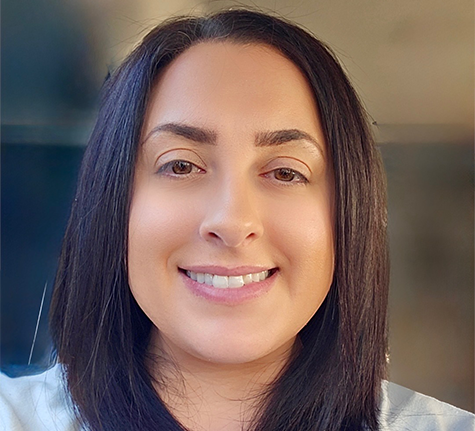 Dental assistant Christina