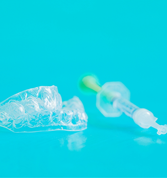 Take home teeth whitening kit